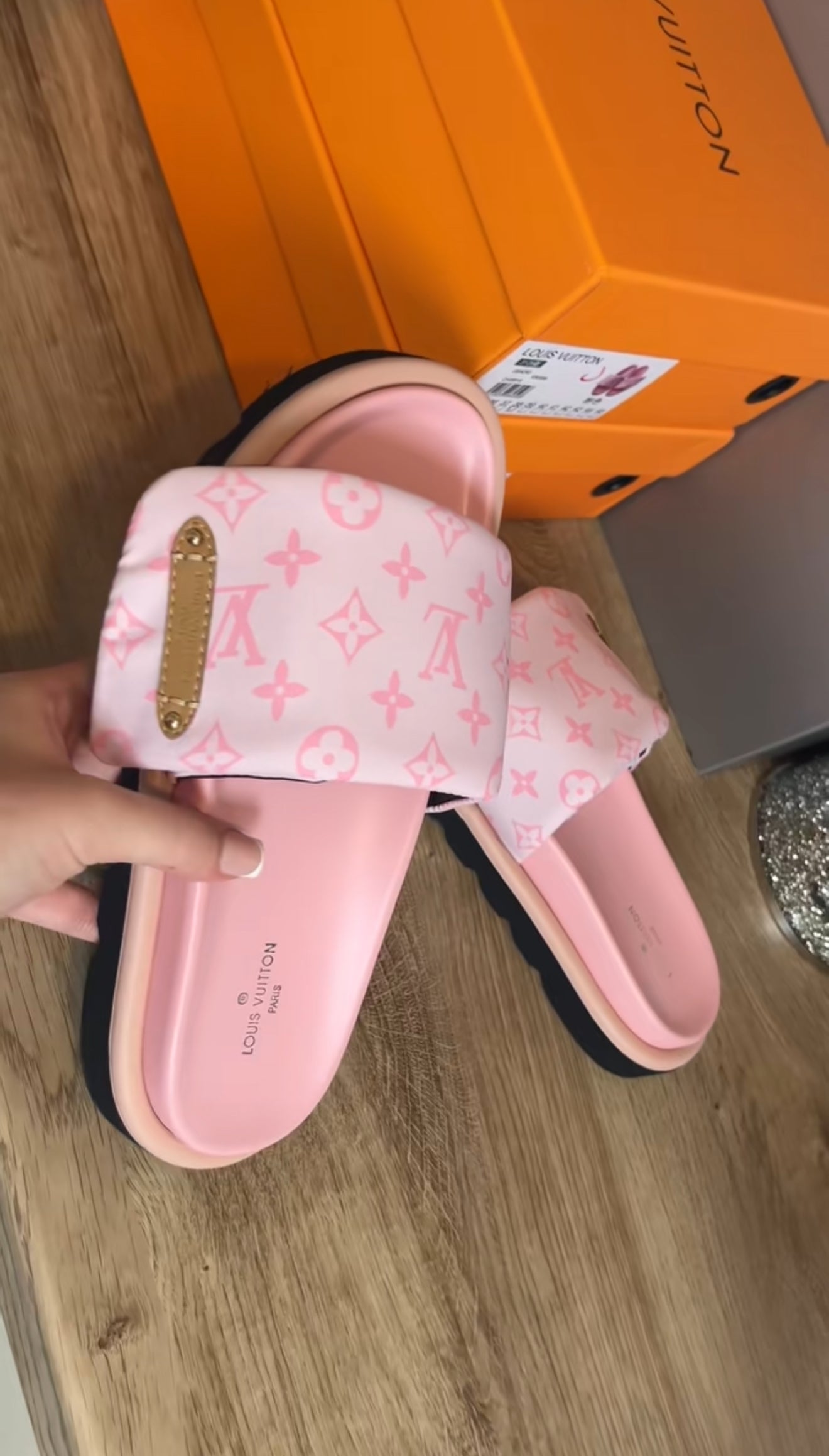 "LV" Pillow Pink