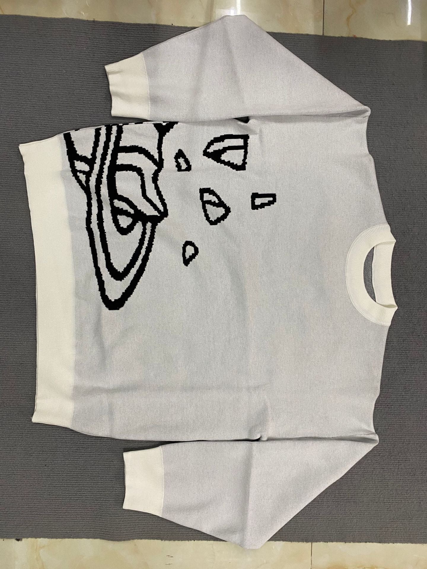 Vintage Retro Sweater - FetchStyles