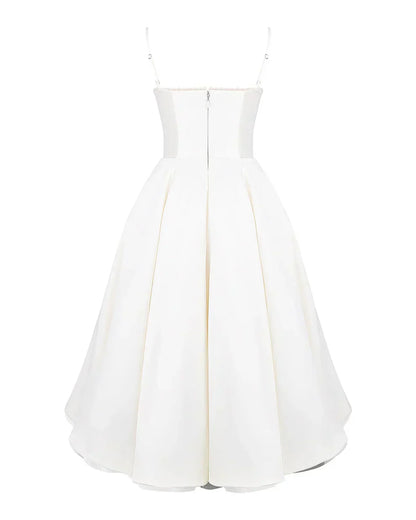 Ausgestelltes Abendkleid