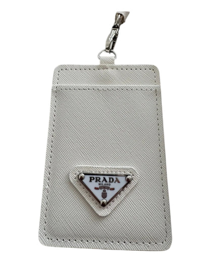 Cardholder V5